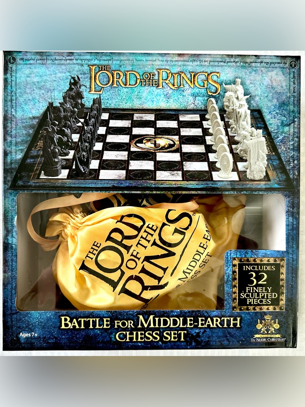 The Lord of the Rings Battle for Middle-Earth Chess Set Noble Collection
